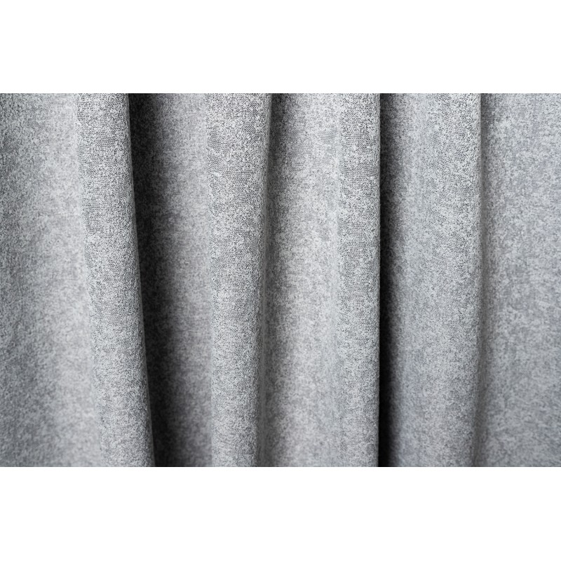 Naktinės užuolaidos,  Pilko atspalvio