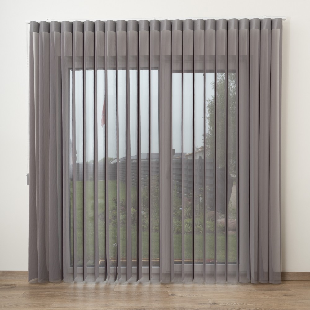 Juostinės Užuolaidos Diena Naktis, BR13