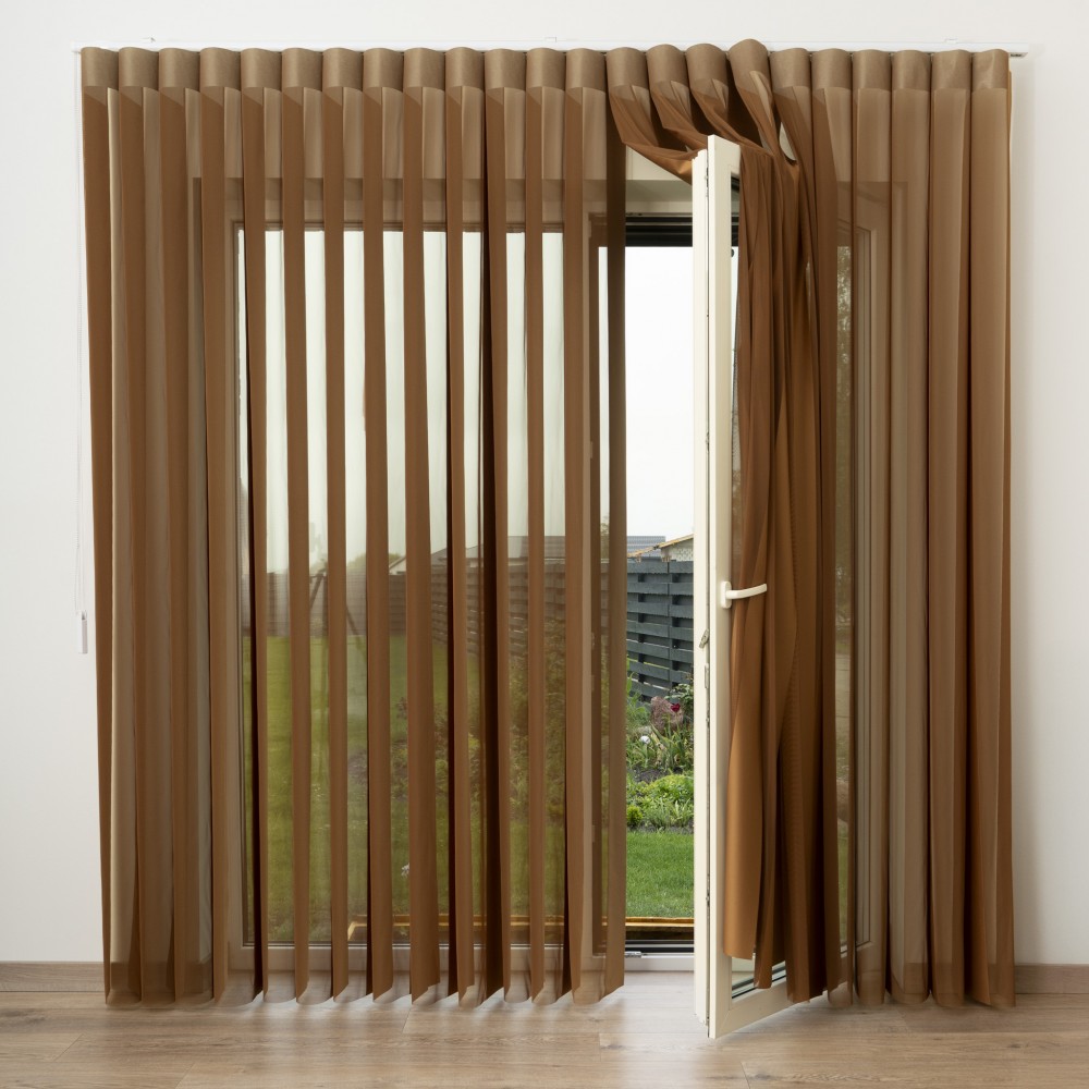 Juostinės Užuolaidos Diena Naktis, BR25