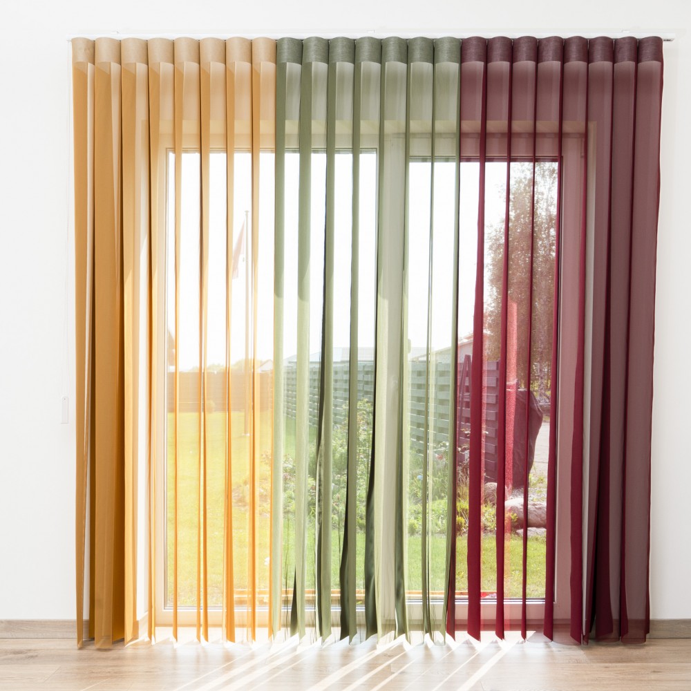 Juostinės Užuolaidos Diena Naktis, Trispalvė, BRLT