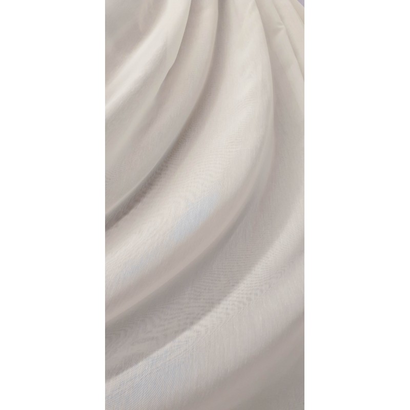 Dieninės užuolaidos, Baltos batisto