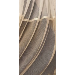 Dieninės užuolaidos, Kreminės spalvos užuolaidos su gelsvomis juostomis