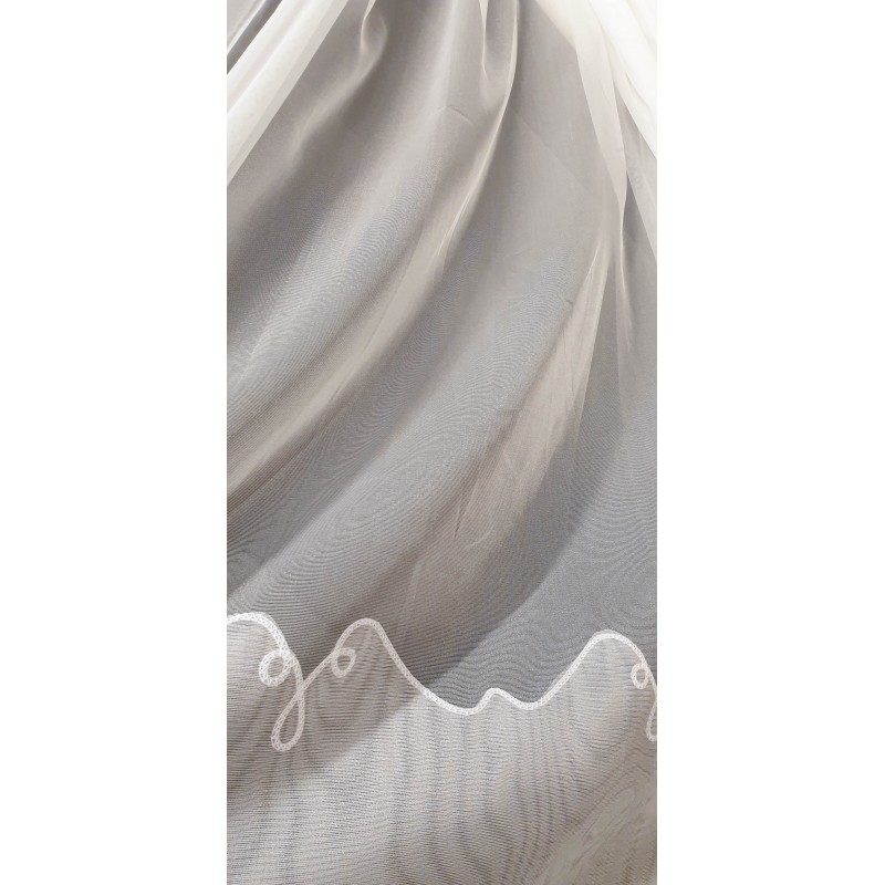 Dieninės užuolaidos, Baltos su tankesne apačia 