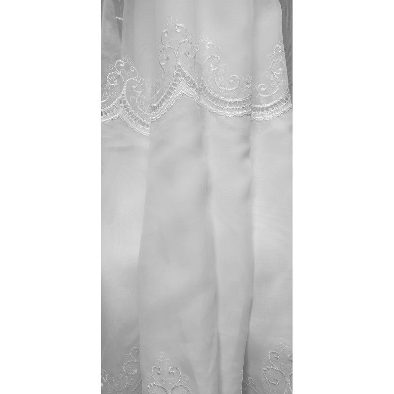 Dieninės užuolaidos, Raštuotos, baltos 