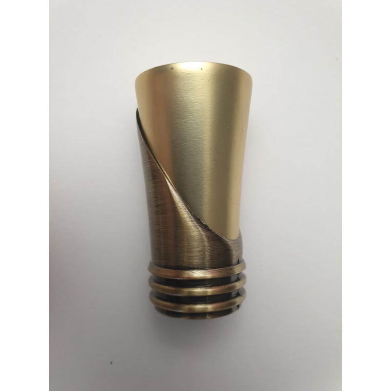 Antikinės bronzos 19mm Lara antgalis