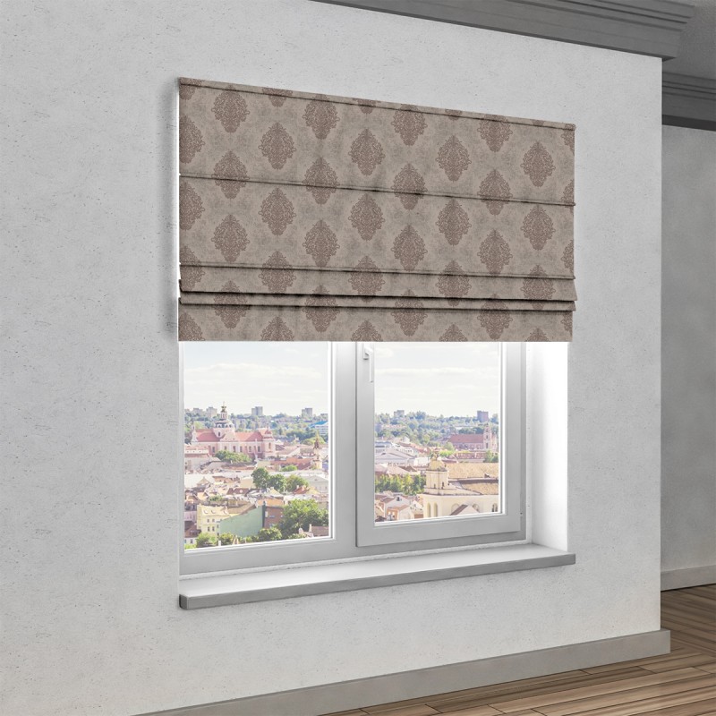 Naktinės romanetės, rudo atspalvio 