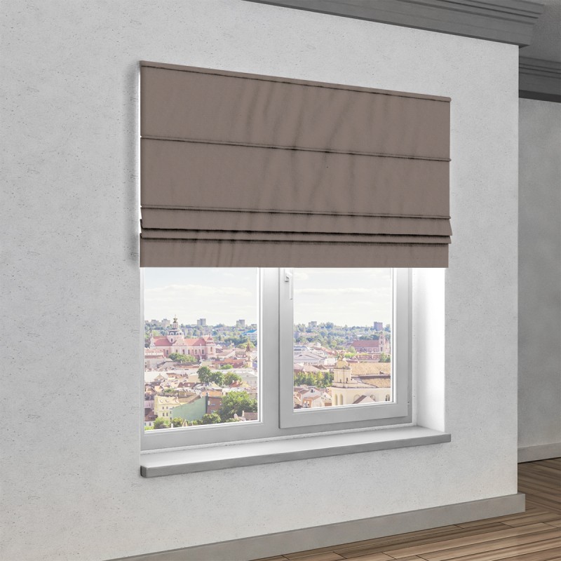 Naktinės romanetės, rudo atspalvio 