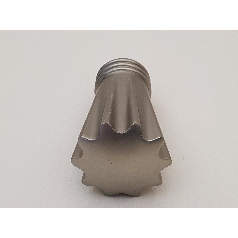 Matinio sidabro 25mm Vulcano antgalis