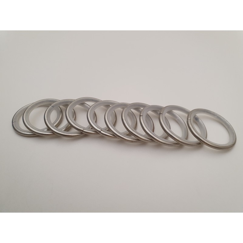 Matinio sidabro 25mm Žiedelis su plastiku