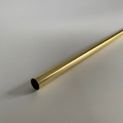 Blizgaus aukso spalvos apvalus karnizas