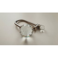 Blizgaus chromo 25mm Kablys su dviem krištolais antgalis