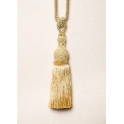 Smėlio atspalvio viengubas parišimas