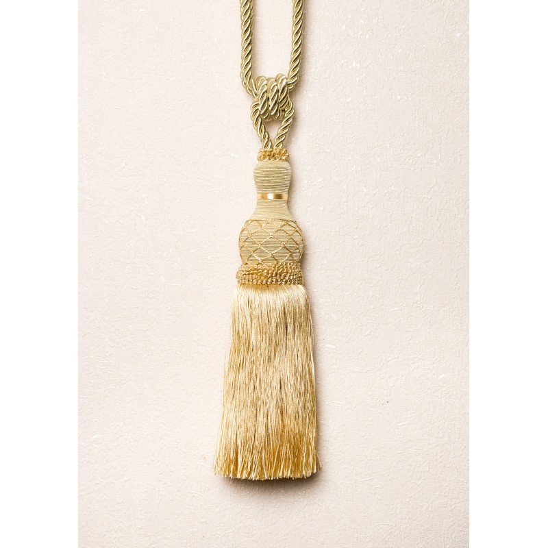 Smėlio atspalvio viengubas parišimas