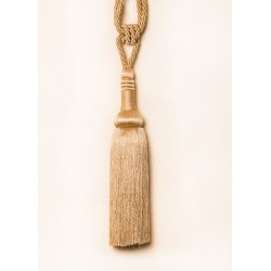 Smėlio atspalvio viengubas parišimas