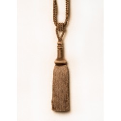 Rudo atspalvio viengubas parišimas