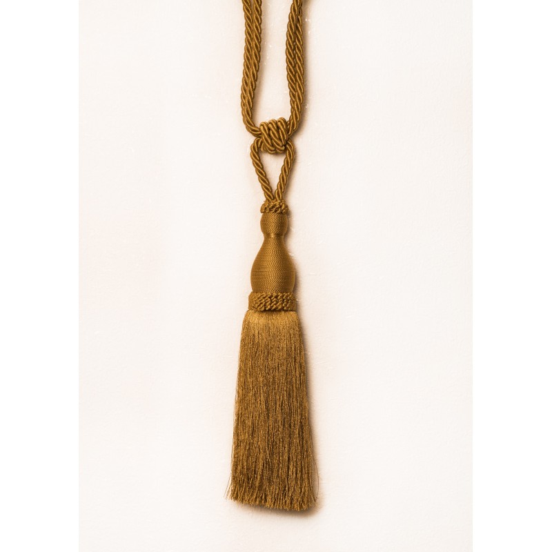 Rudo atspalvio viengubas parišimas