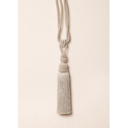 Pilko atspalvio viengubas parišimas