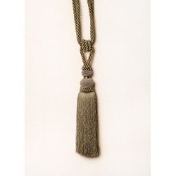 Pilko atspalvio viengubas parišimas