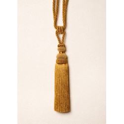 Smėlio atspalvio viengubas parišimas